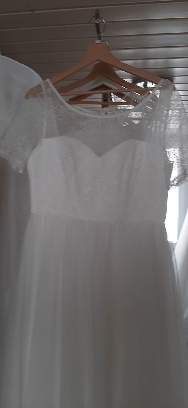 Vestiti: Brautkleid Midi neu Gr.40 – Nuovo (secondo la descrizione) da Obergerlafingen venduto da bigsound 1