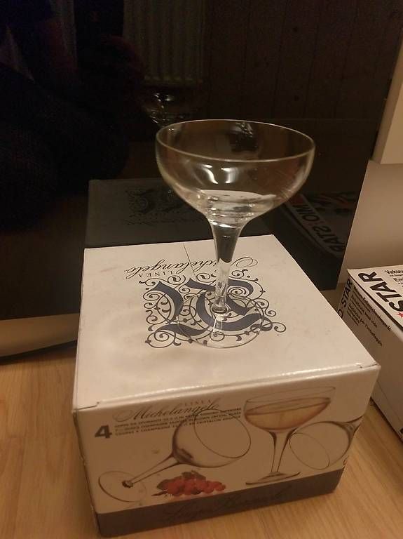 Gläser: 4 Verres à champagne – Gebraucht aus Prilly von RoDyRe 2