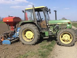 Traktor John Deere 2040 A
