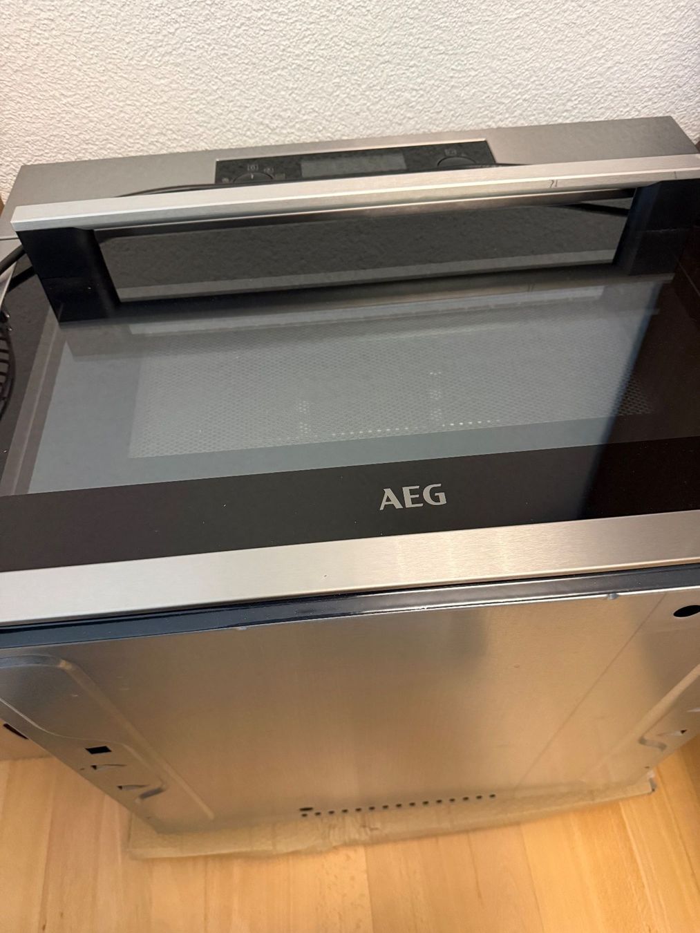 AEG Elettrodomestici da cucina: Einbau AEG Mikrowelle – Usato da Wetzikon ZH venduto da Biggfut