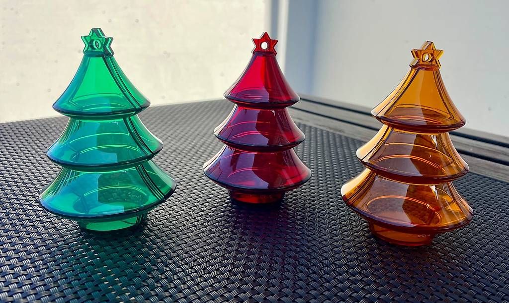 Tutte le decorazioni: Tupperware Deko Tannenbaum-Set / Neu – Nuovo e nell'imballaggio originale da Jonschwil venduto da relnheaz