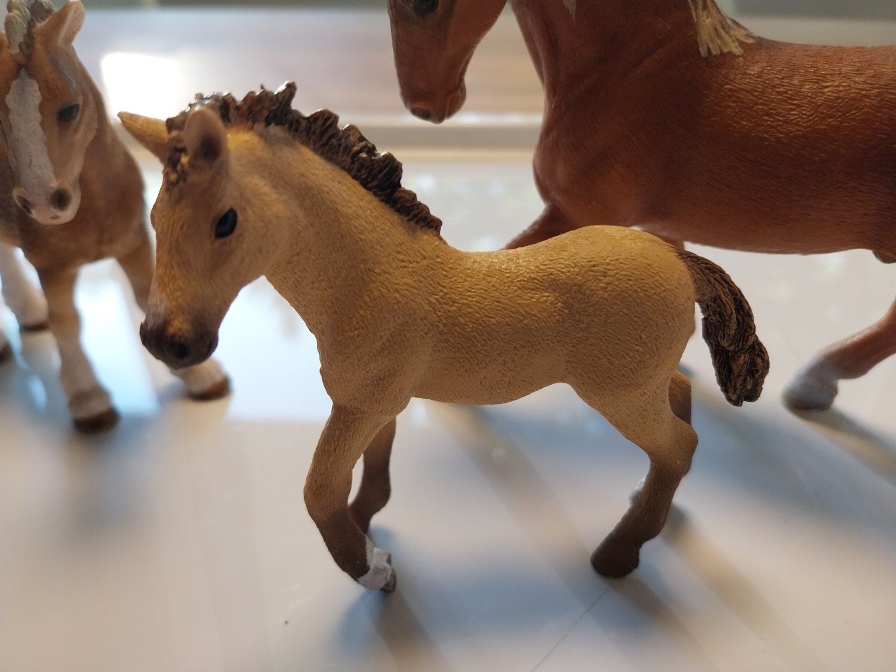 Schleich Spielzeuge: Schleich Mutter mit 2x Fohlen – Gebraucht aus Bern von Epaddelw 2