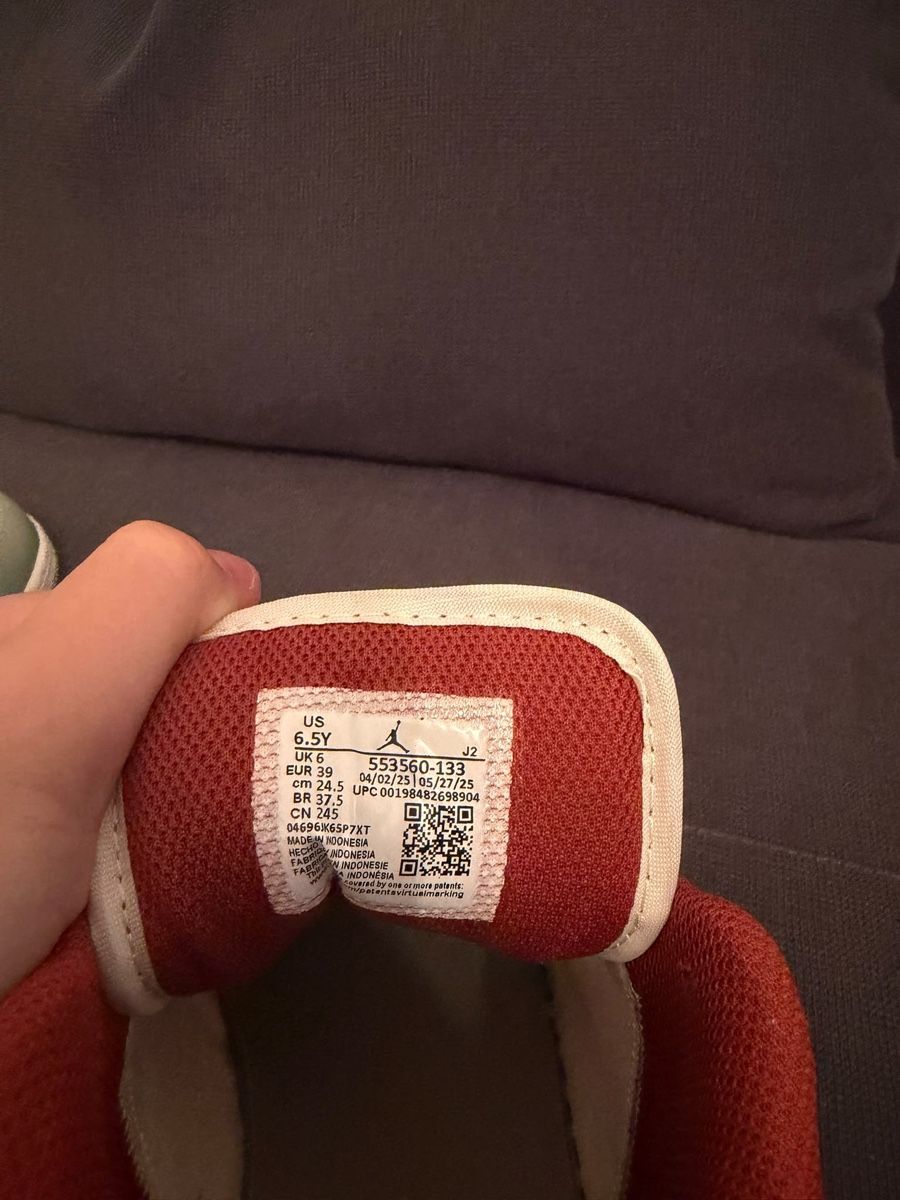Nike Scarpe da uomo: Nike Air Jordan1 low – Nuovo (secondo la descrizione) da Chur venduto da ivan.13 4
