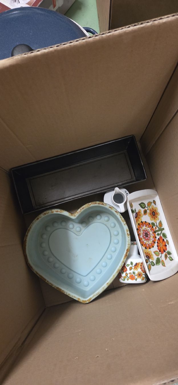 Elettrodomestici da cucina: Grosses Set aus Küchenutensilien!!!!!!! – Usato da Schöfflisdorf venduto da CrRG21 3