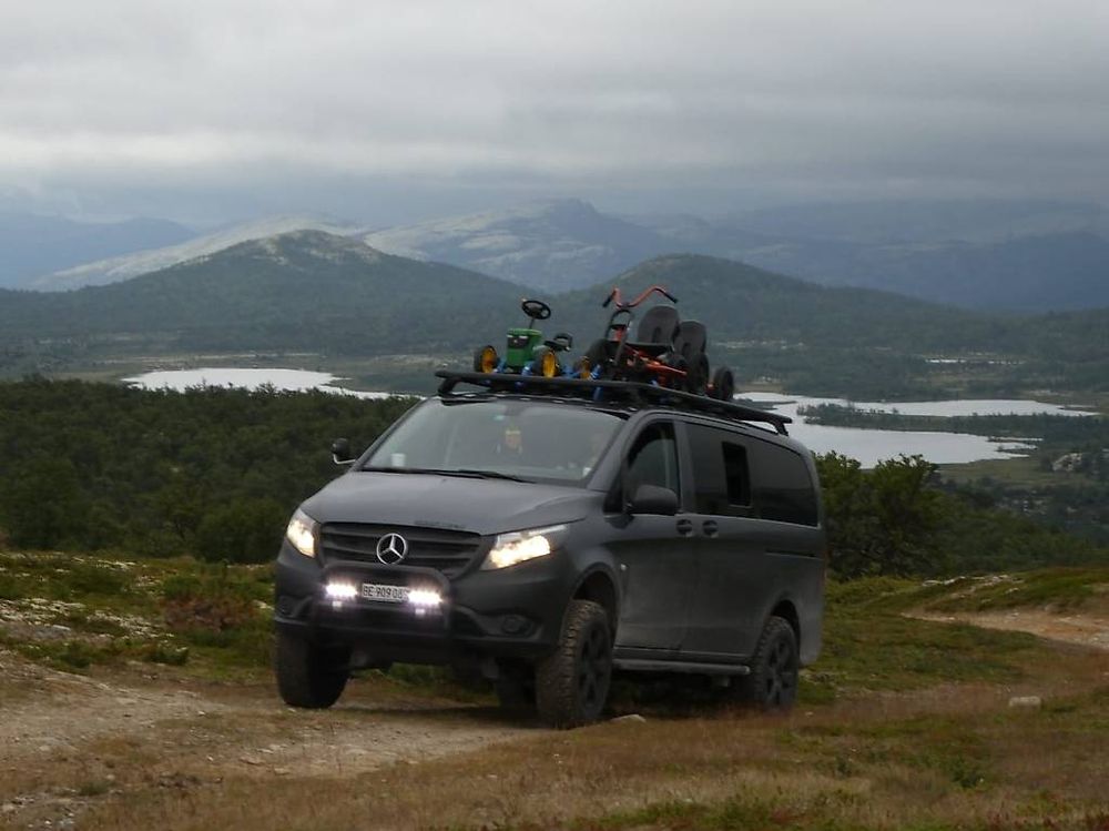 Automobili: Mercedes Vito IGLHAUT 4×4 Offroad – Usato da Sigriswil venduto da wme_j5dh 2