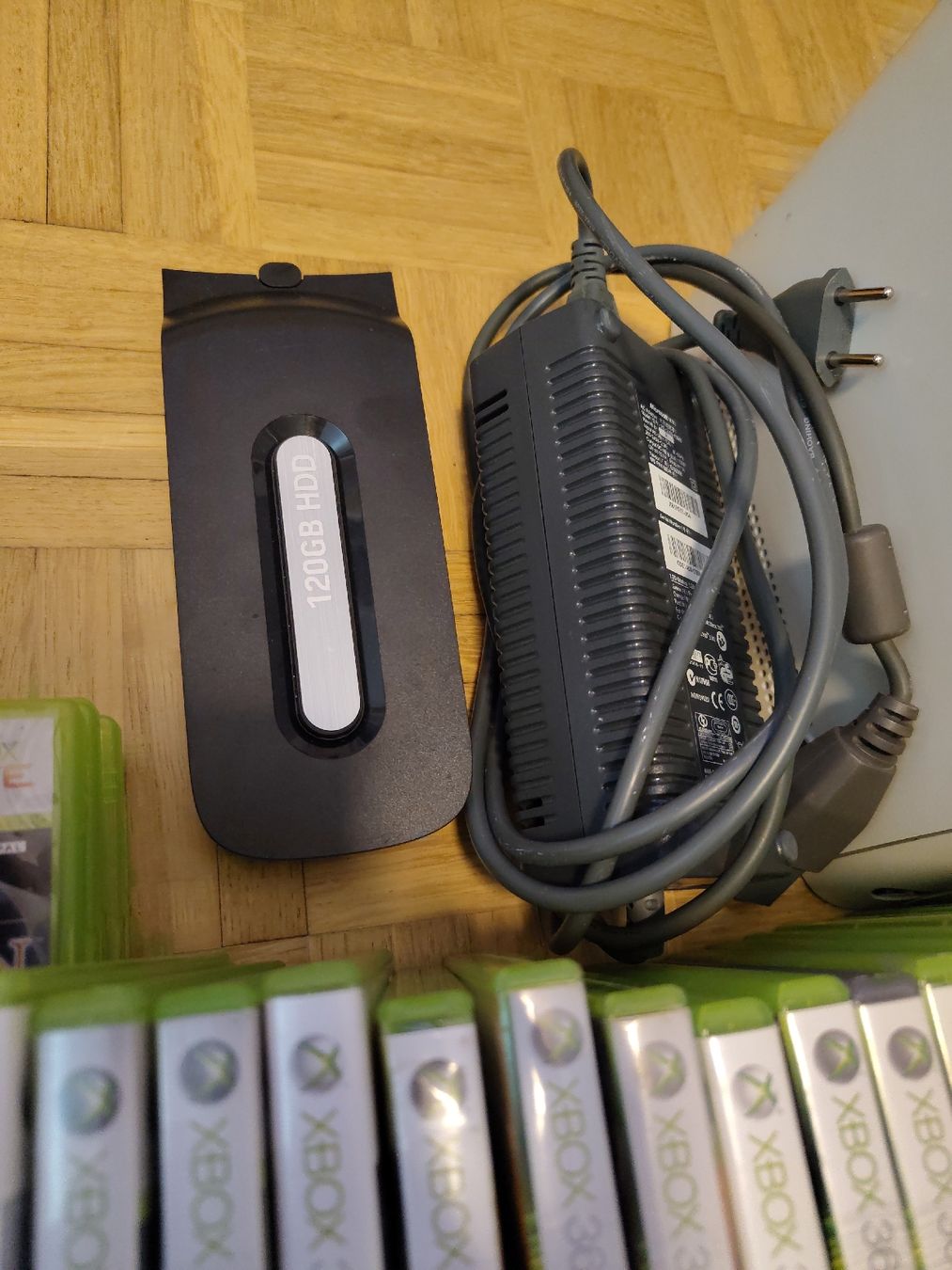 Microsoft Jeux: Xbox 360 mit 29 Games – D'occasion à Zollikofen par Orlando28 3