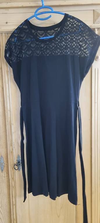 Only Kleider: Kleid only gr.M – Gebraucht aus St. Gallen von dan_w62f 1
