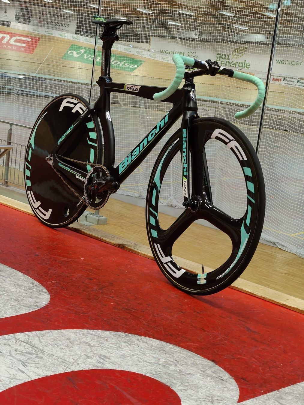 Bianchi Velos: Bianchi Pista Carbon – Gebraucht aus Langnau am Albis von stephangubler