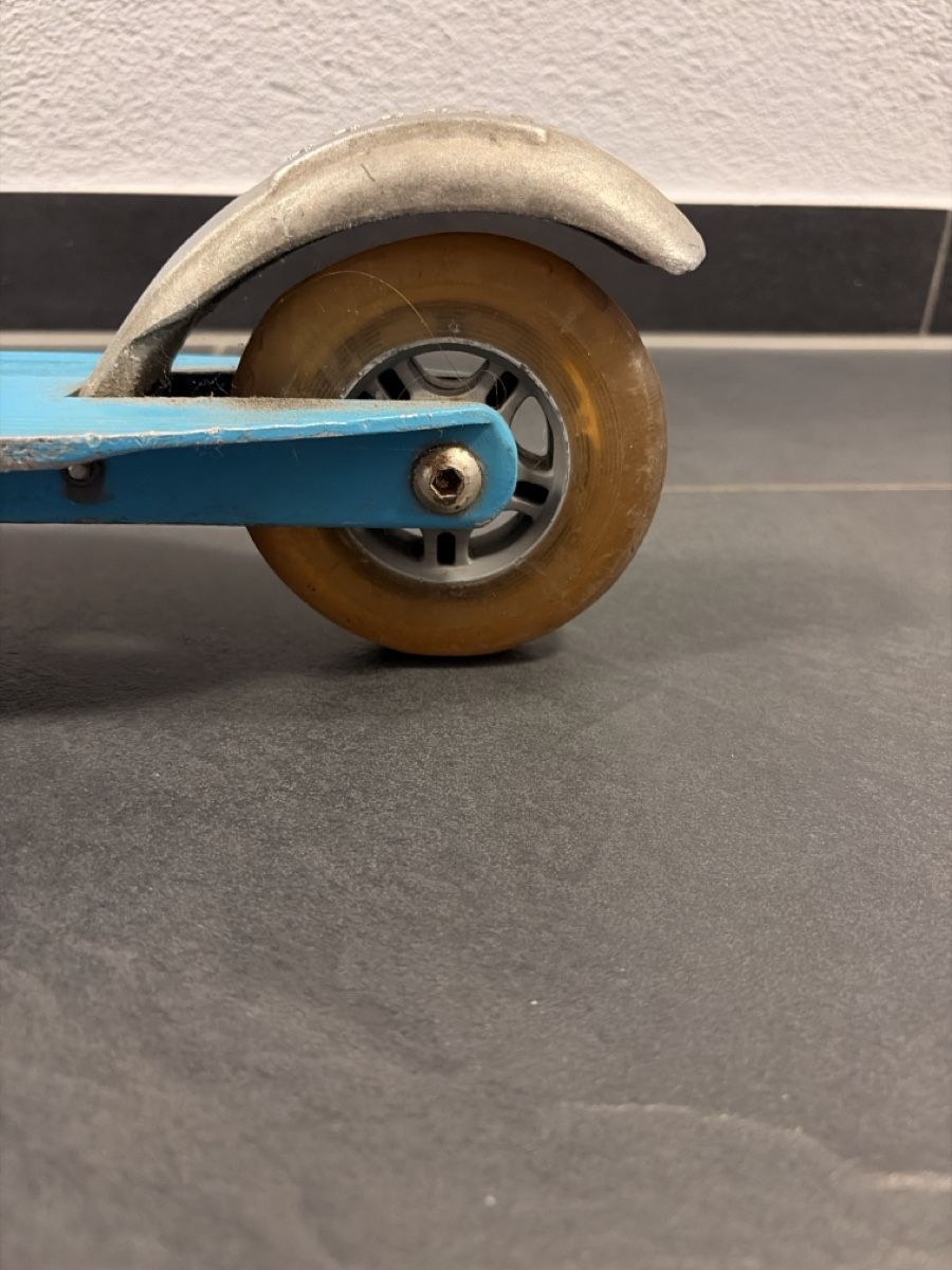 Micro Kickboard: Micro Scooter Blau gebraucht – Usato da Adliswil venduto da mar_76tz 1