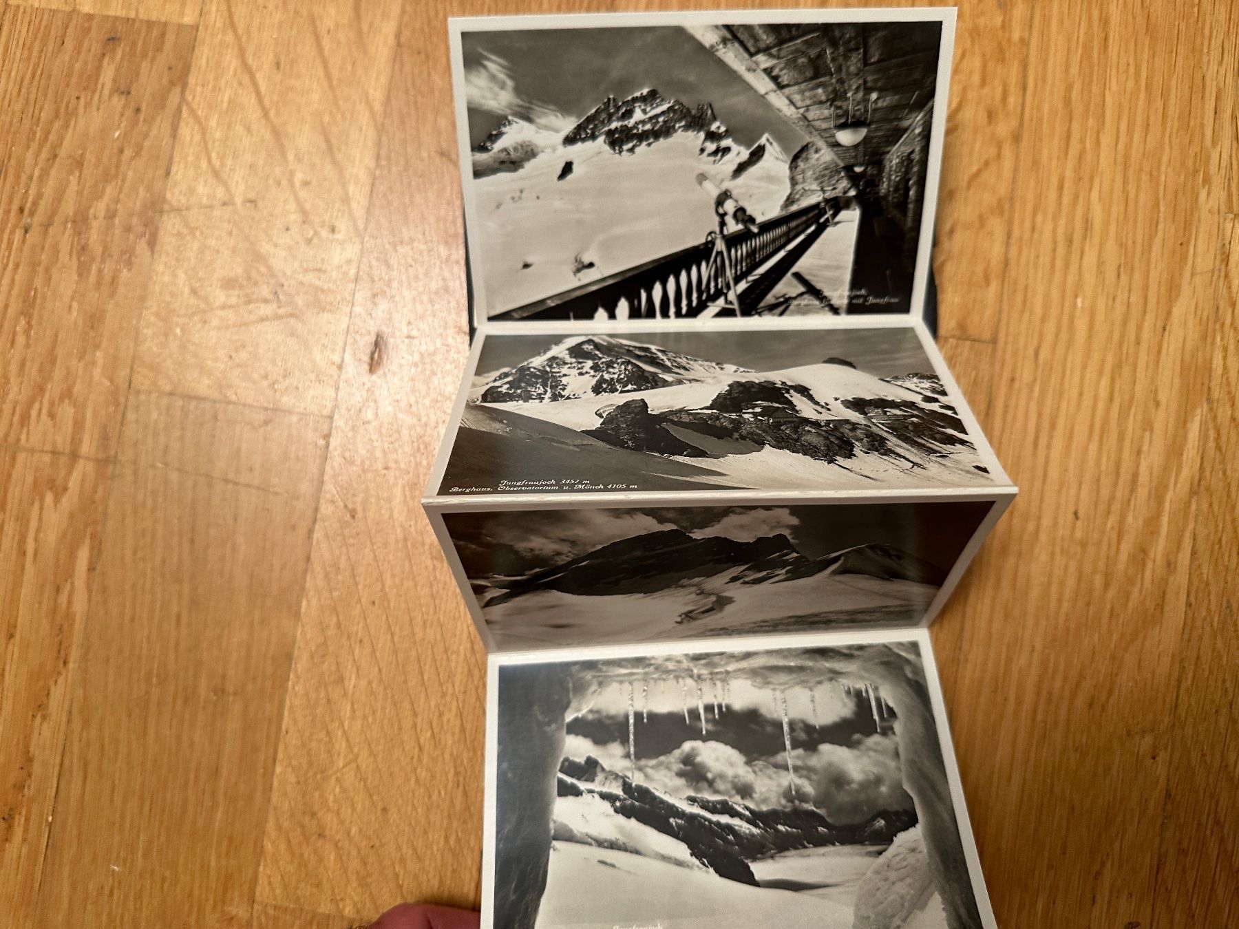 Cartoline postali: Jungfraubahn. Leporello mit 12 Ansichtskarten – Usato da Zürich venduto da allp 3