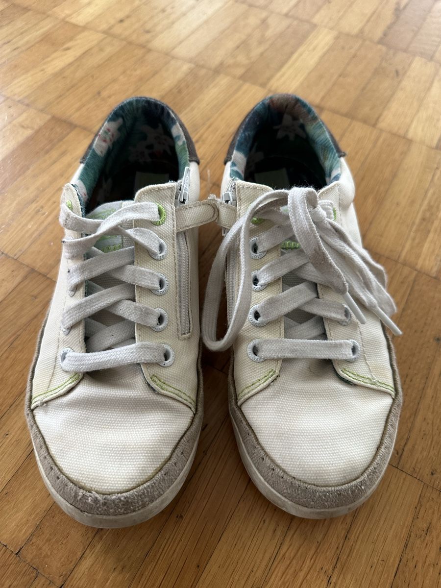 Scarpe per ragazzi: Freizeitschuh Kinder Gr.32 – Usato da Wettingen venduto da chatzegras 4