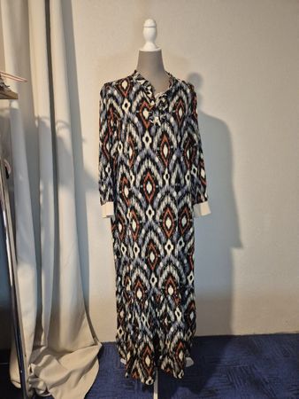 Langes Kleid Loreen Fashion bunt gemustert Grösse 44 M
