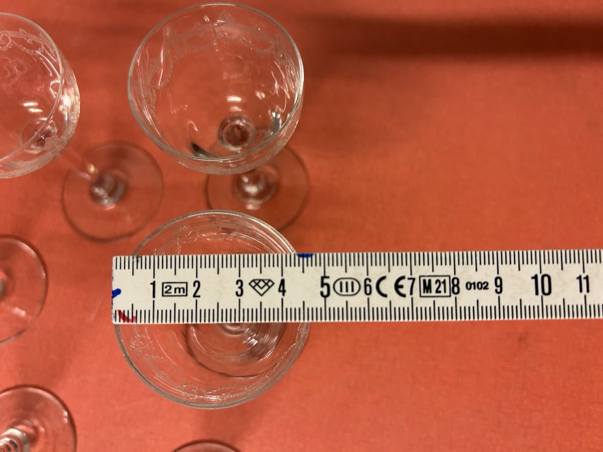 Bicchieri: 6 Antike Schnapsgläser mit filigranem Muster, Biedermeier. – Usato da Lanzenhäusern venduto da vic63 5