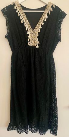 Spitzen-Strandkleid in Schwarz, Gr. One Size