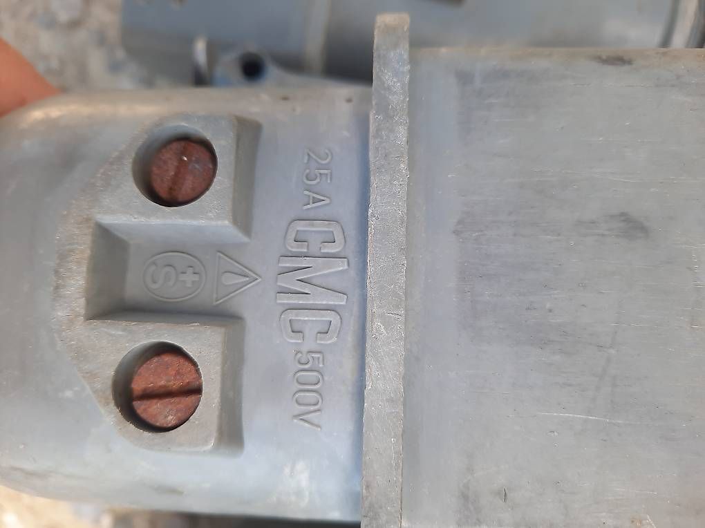 Stecker: Div I25 Steckdosen  – Gebraucht aus Rüedisbach von simon.86 1