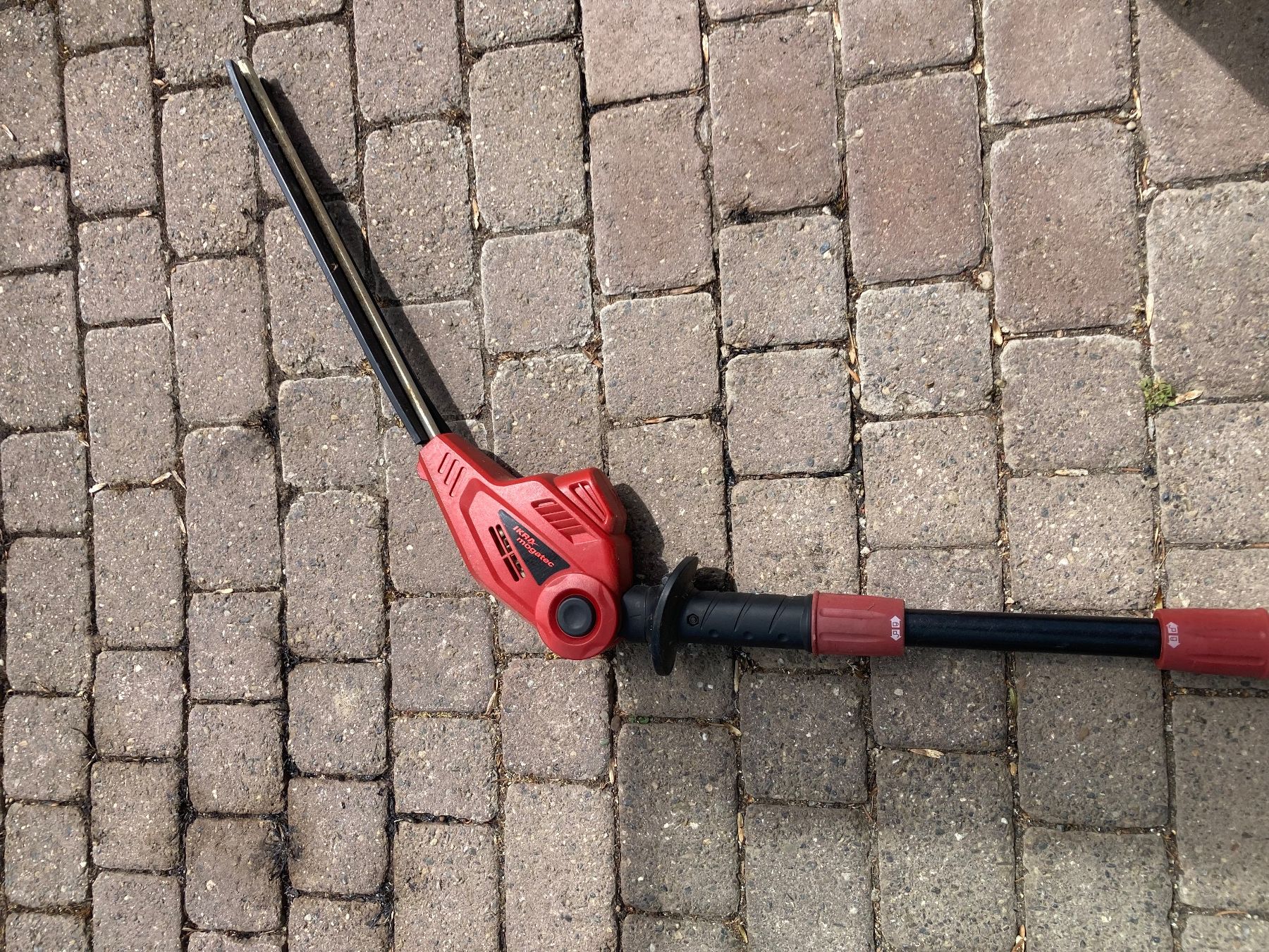 Tutti gli attrezzi: Heckenschere / Teleskopheckenschere – Usato da Eschenbach SG venduto da kublu 3