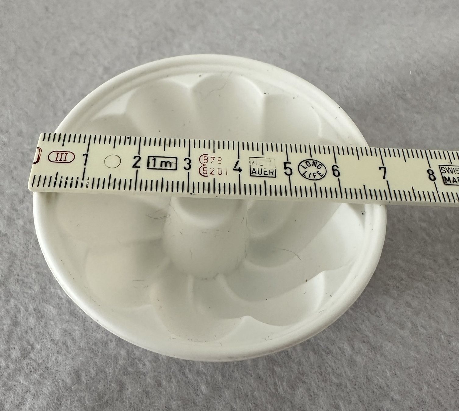 Teglie da forno: 12 Mini Dessertformen, Puddingformen, 12 Stk. Weiss Silikon – Nuovo (secondo la descrizione) da Auw venduto da beretta1966 1