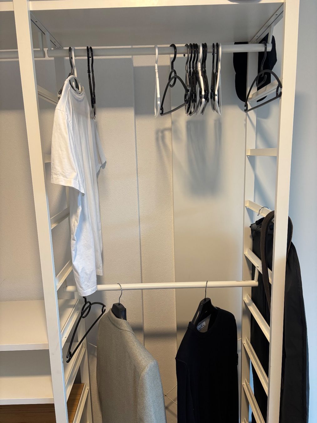 Ikea Armadi: Weisses IKEA ELVARLI Regalsystem – Usato da Aarau venduto da aci3 2