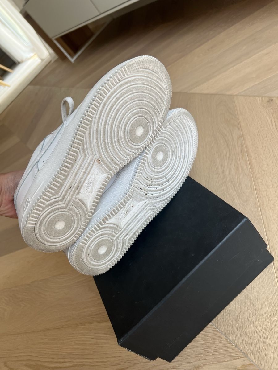 Nike Herrenschuhe: Nike Air Force 1 white  – Gebraucht aus Kreuzlingen von Lamaro45 5