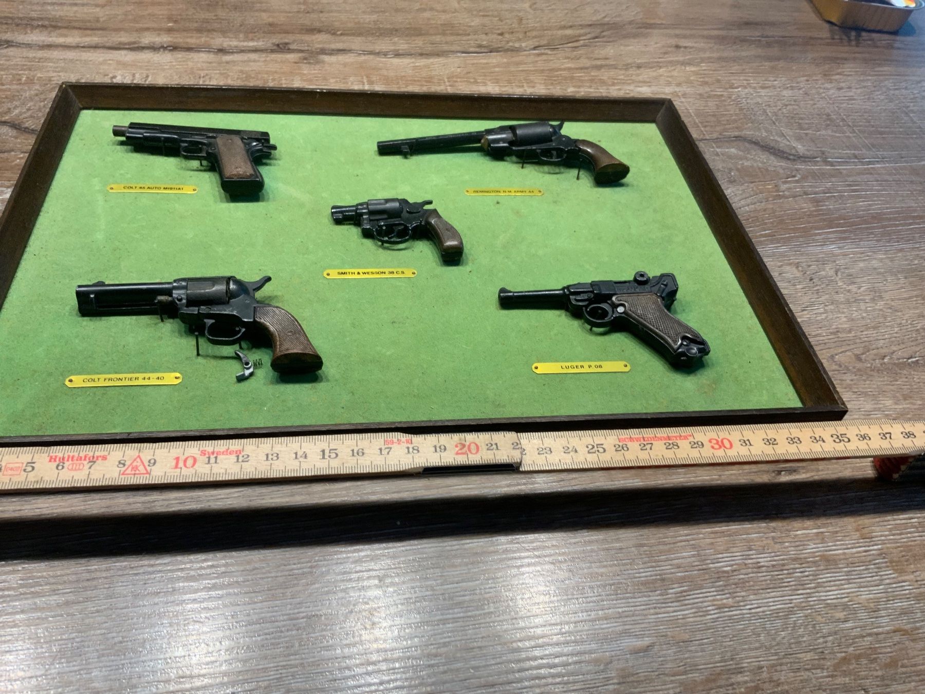 Libri: Bild Sammlung Miniatur Handfeuerwaffen. – Usato da Willisau venduto da Minali 7