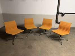 Bürostuhl Hermann Miller orange, 4Stk