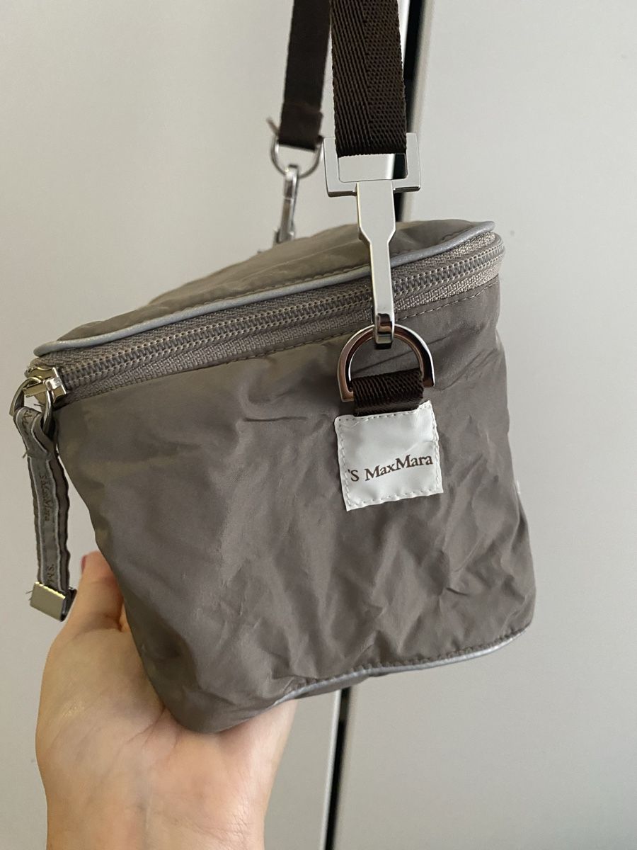 Max Mara Borse da donna: Max Mara The Cube Bag – Usato da Ponte Tresa venduto da La_Vie_En_Rose 1