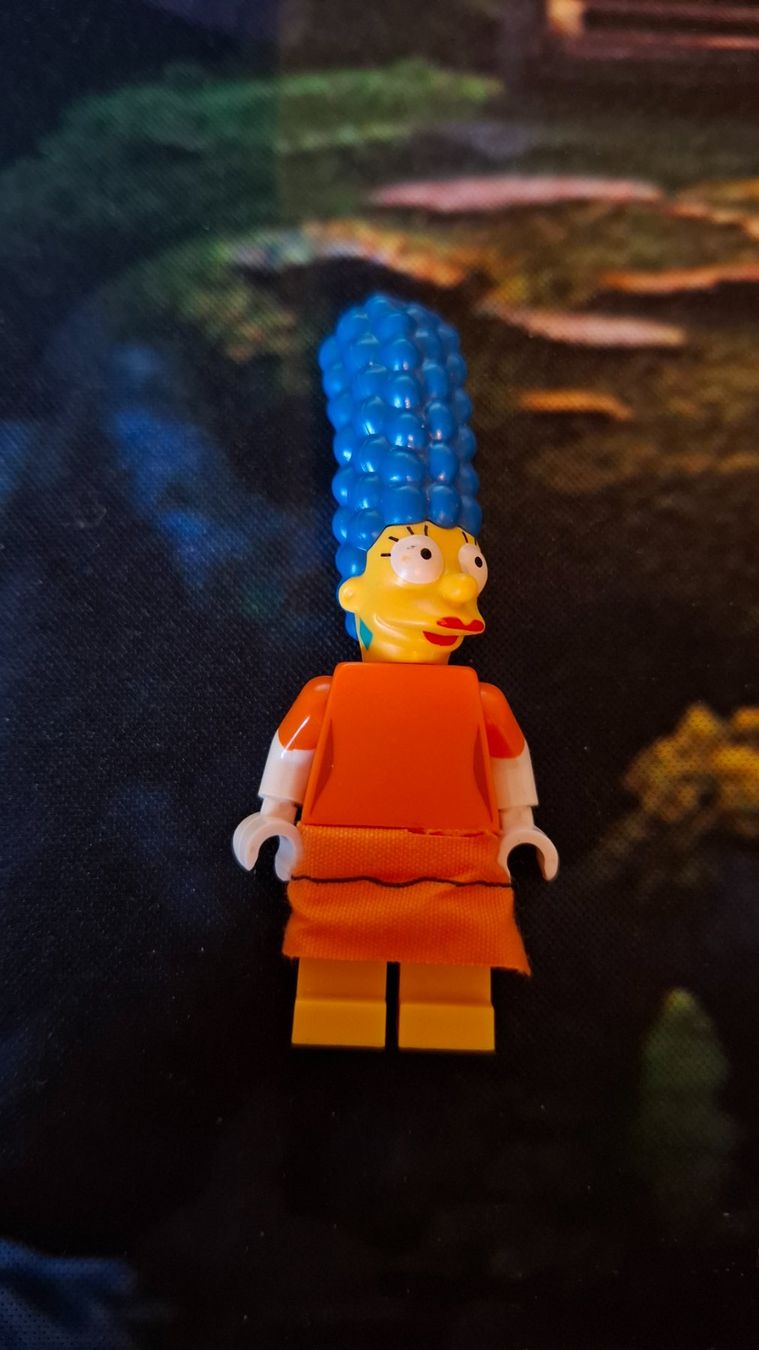 Lego Spielzeuge: Lego Mini Figur Marge – Gebraucht aus Brünisried von san_74_bu