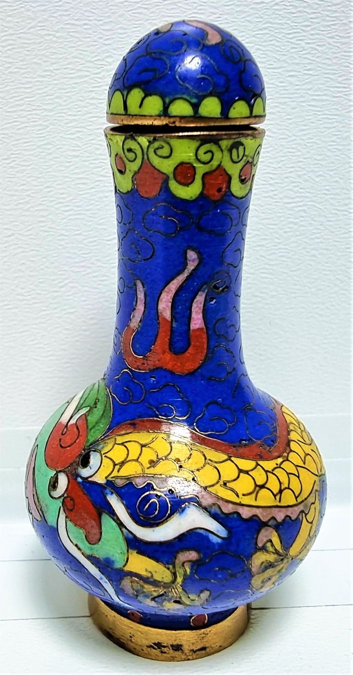 Tutte le decorazioni: Chinesische Cloisonné mit Deckel in Form einer Vase – Usato da Emmenbrücke venduto da Lenssen 2
