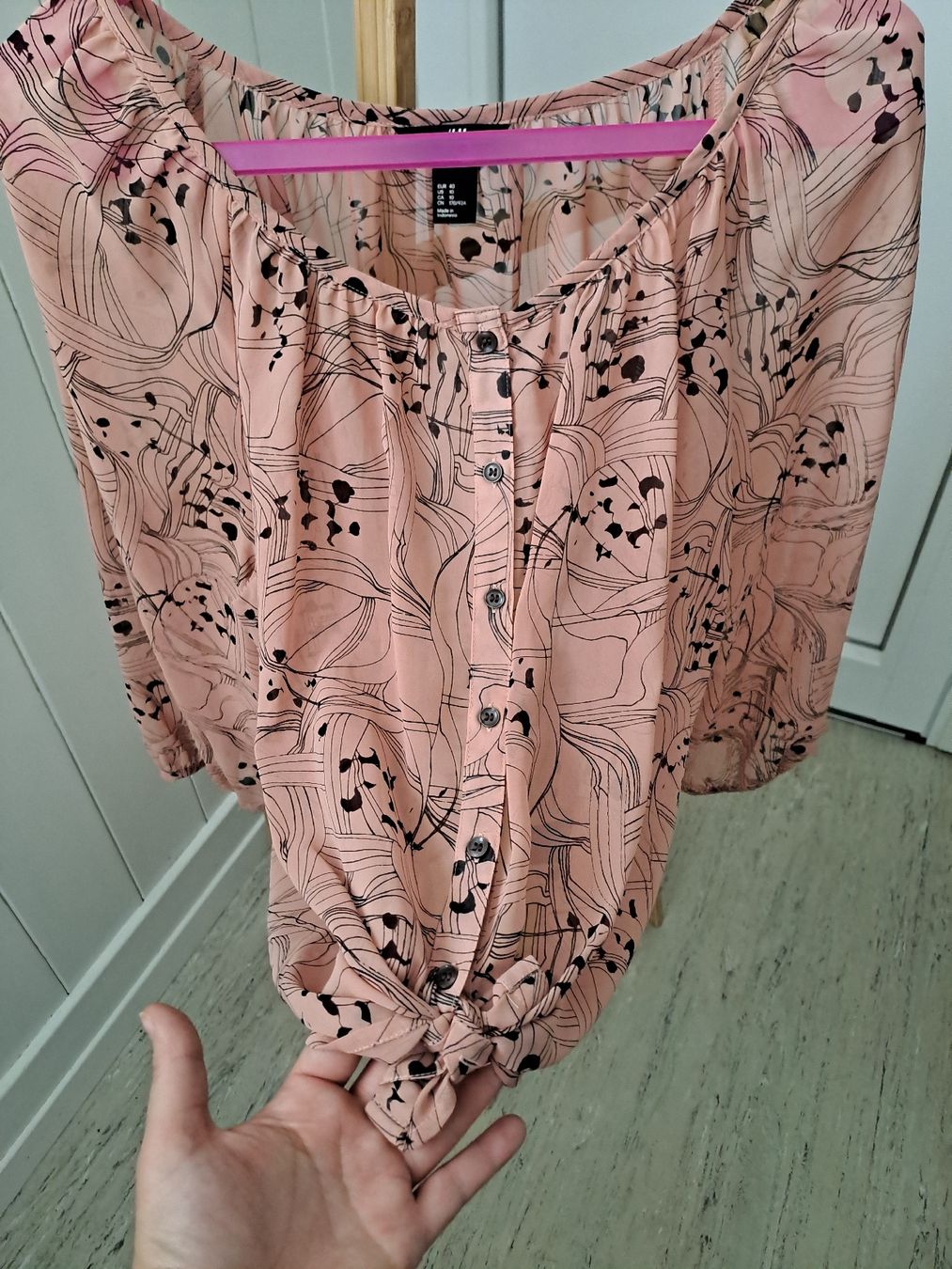 H&M Blusen: H&M Bluse rosa Gr 40  – Gebraucht aus Rickenbach LU von bishiida 2