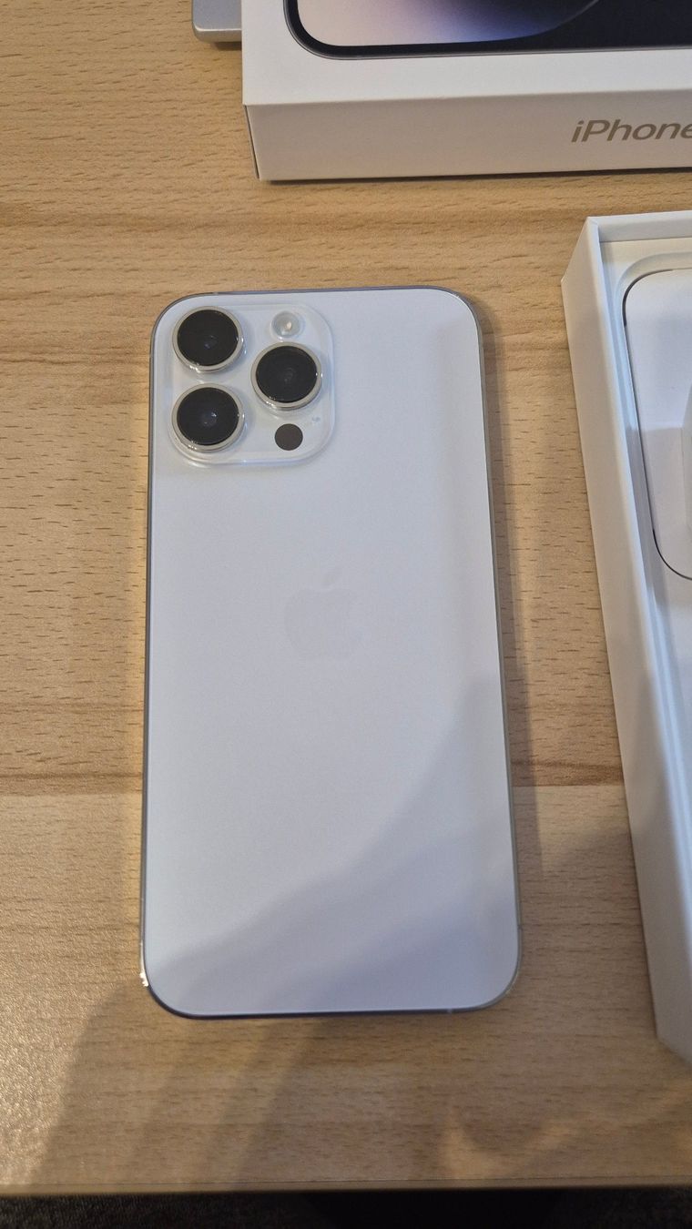 Apple Handys / Smartphones: iPhone 14 Pro Max 256GB Silver 3048 – Gebraucht aus Münchenbuchsee von MV_Solutions 4