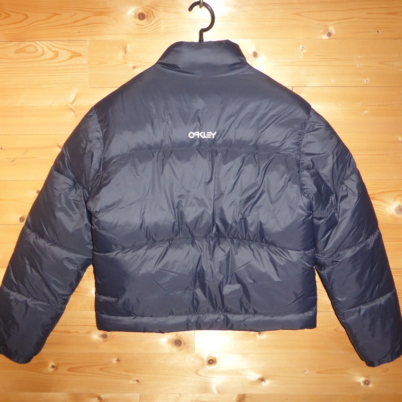 Oakley Giacche: Winterjacke/Pufferjacke OAKLEY, Gr. S / Crop – Nuovo (secondo la descrizione) da St.Gallen venduto da regenbogen5 2