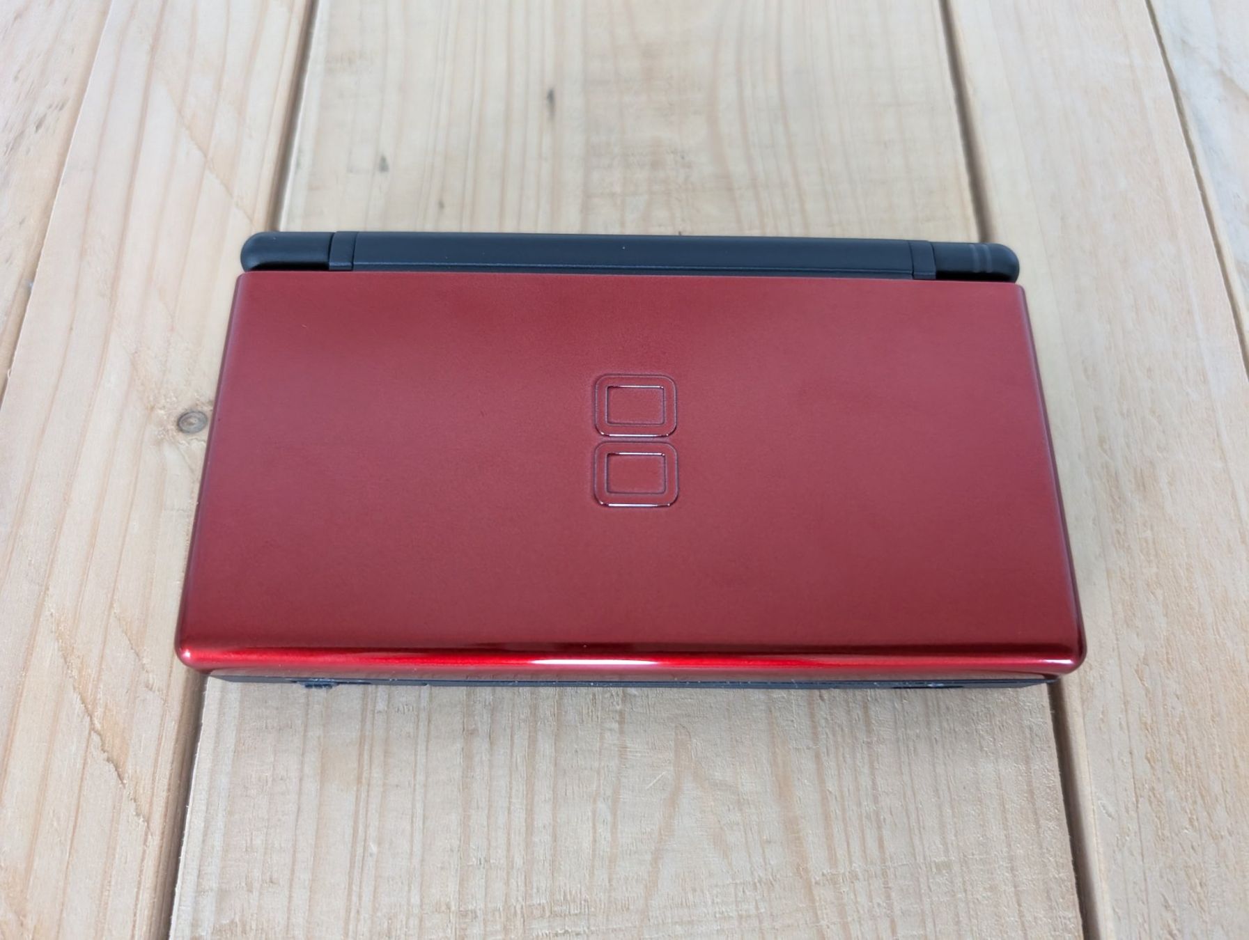 Nintendo Console: Nintendo DS-Lite, rot-schwarz – Usato da Buttwil venduto da Sadusk 5
