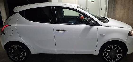 Automobili: 2014 Lancia Ypsilon TwinAir – Usato da Genève venduto da diiogosousa 3