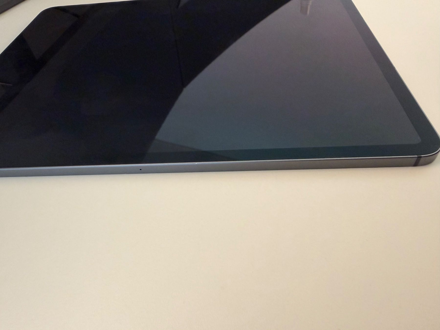 Apple Tablettes PC: iPad Pro 5th Gen -256 GB - WiFi + cellular – D'occasion à Abtwil AG par Binary_tech_ch 2