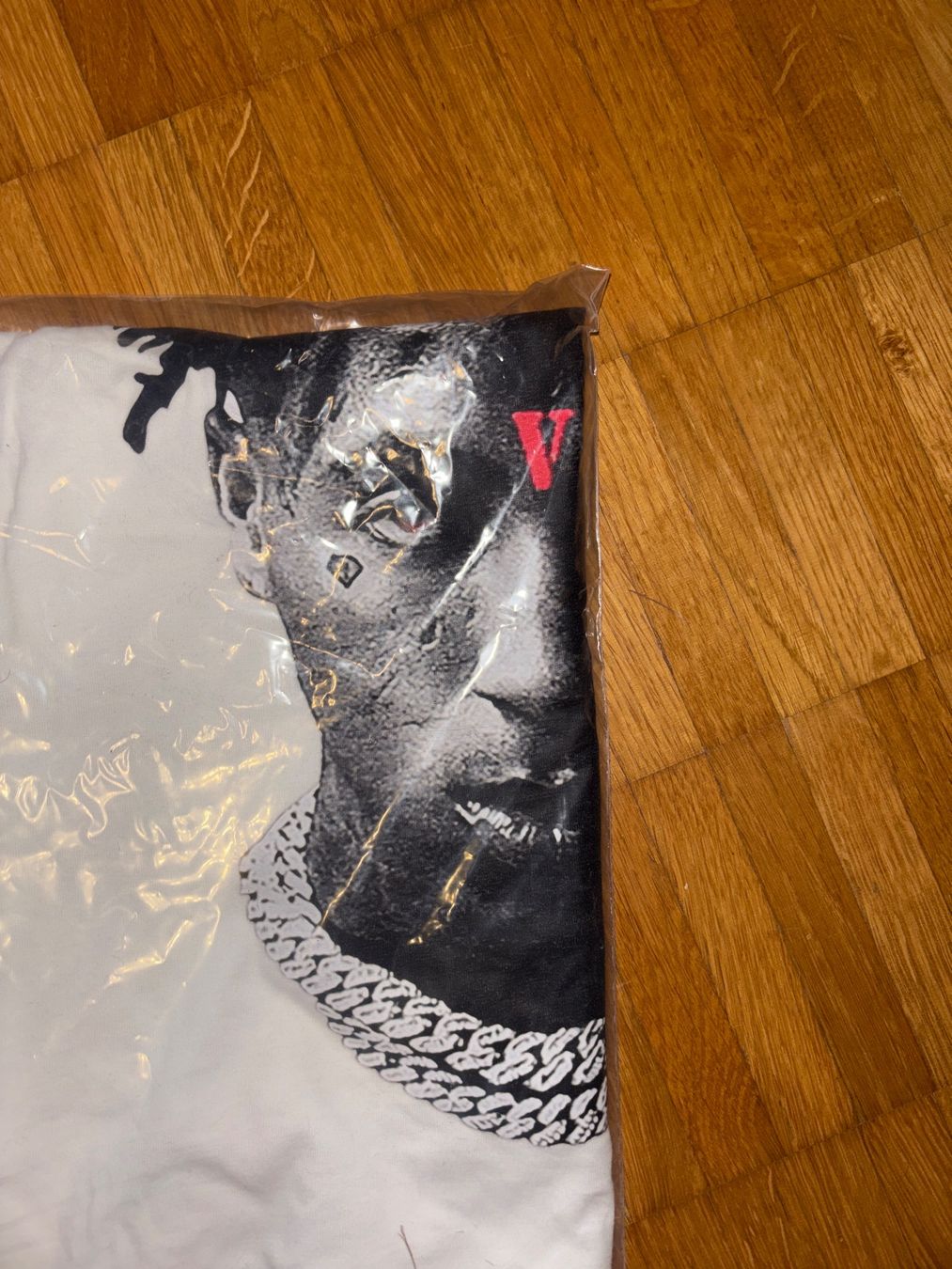 Supreme T-Shirts: Supreme tanktop/ print: youngboy – Gebraucht aus Zürich von ulu_xnp7 3