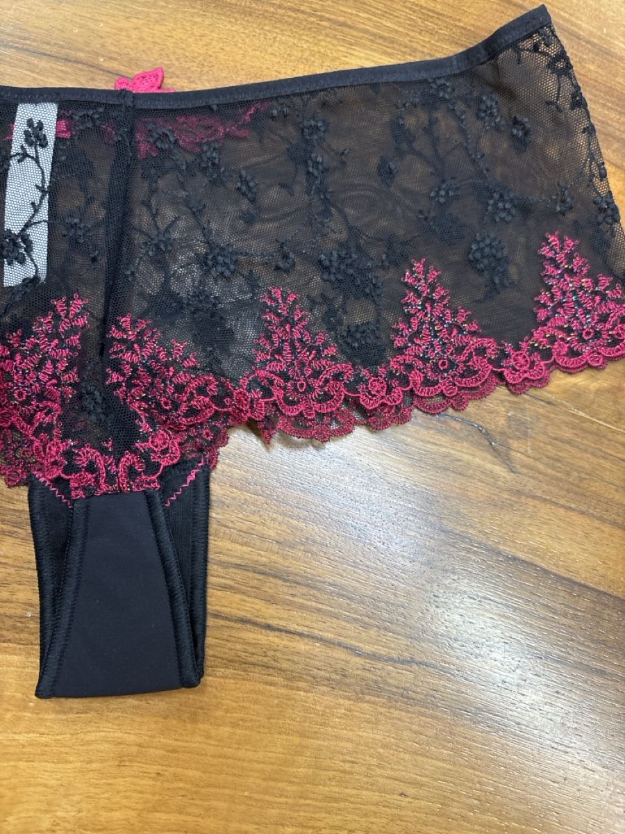 Passionata Autres dessous:  String Spitze schwarz pink Grösse 36 – Neuf avec emballage d'origine à Cumpadials par ofe_btq6 1