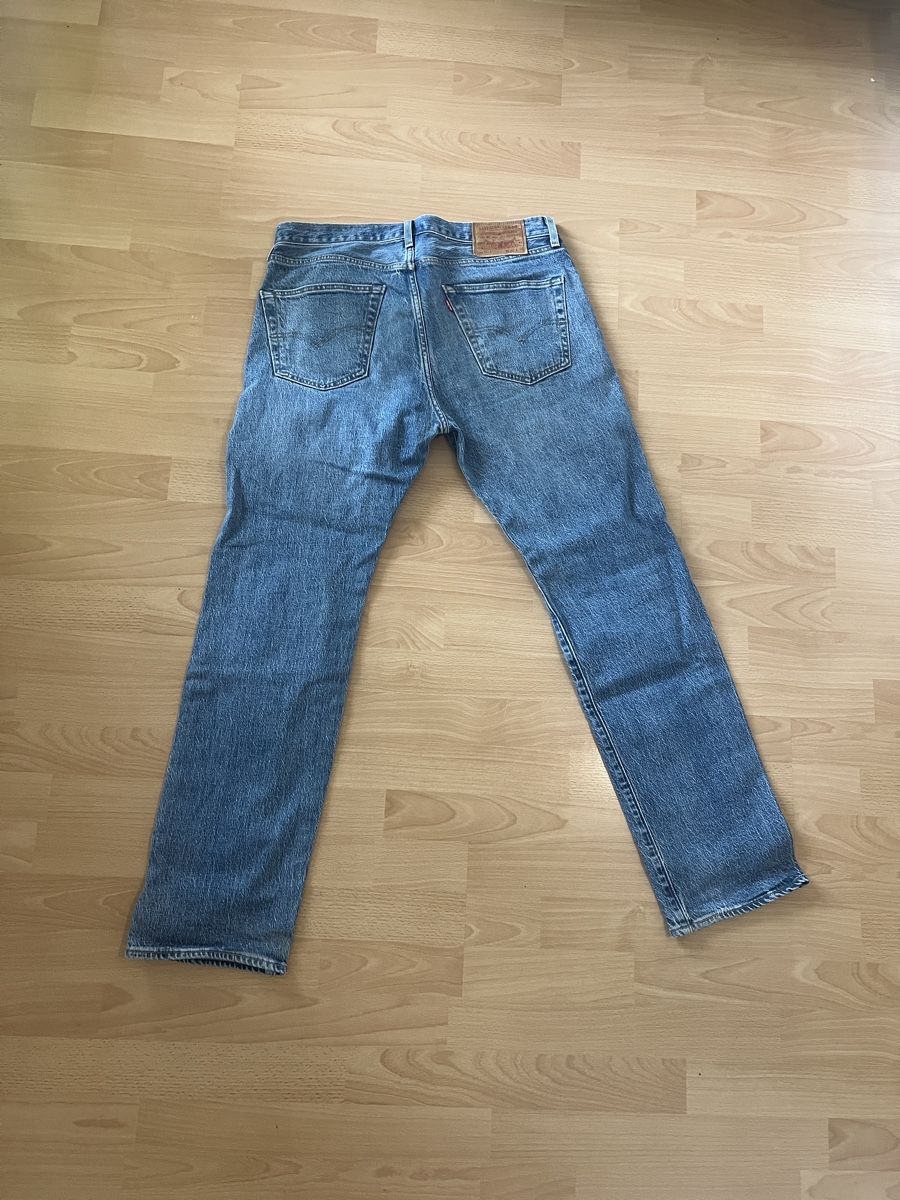 Levi's Jeans: Levi's 501 Jeans, Grösse 33/32 – D'occasion à Unterägeri par -Yasmina- 1