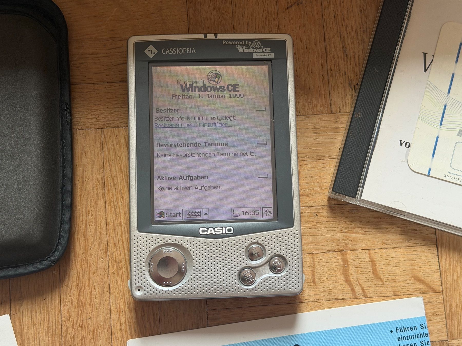 Casio PDAs: Casio Cassiopeia E-105G Handheld PC mit Zubehör – Gebraucht aus Adliswil von synchrot 3