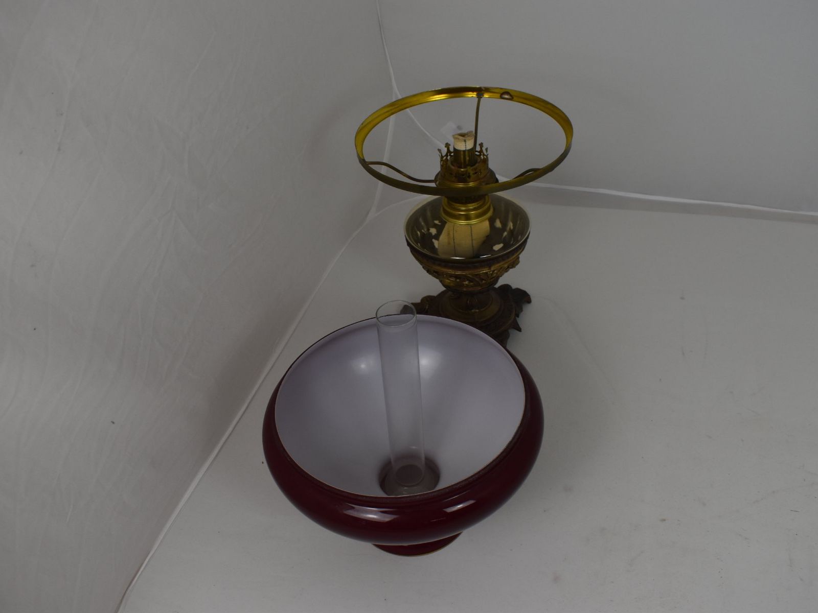 Lampade: Petroleumlampe in Rot / Gold – Usato da Interlaken venduto da schatzkiste_seeburg 4