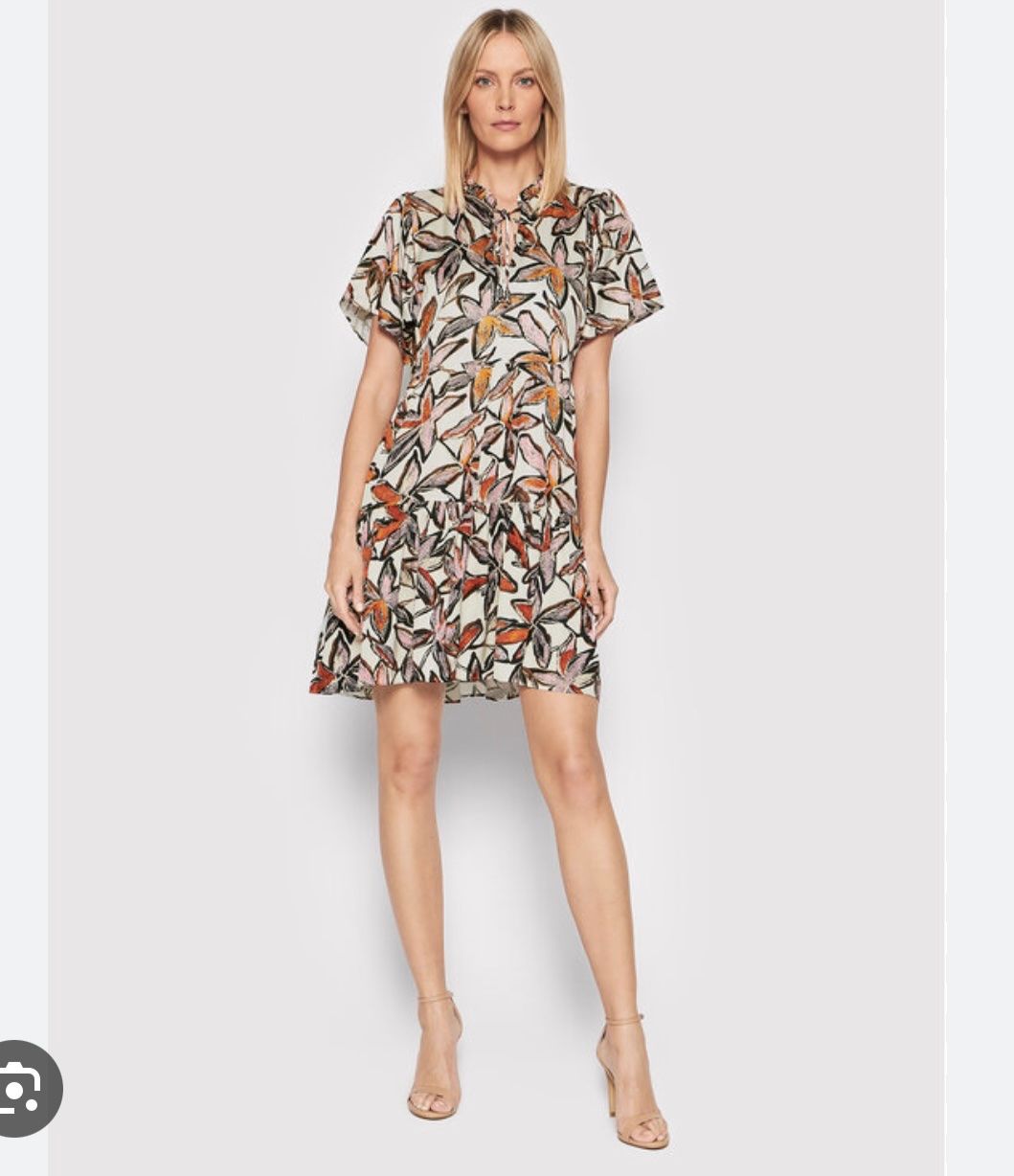 Hugo Boss Vestiti: Hugo Boss Satinkleid XS – Usato da Biel/Bienne venduto da me_ga 1