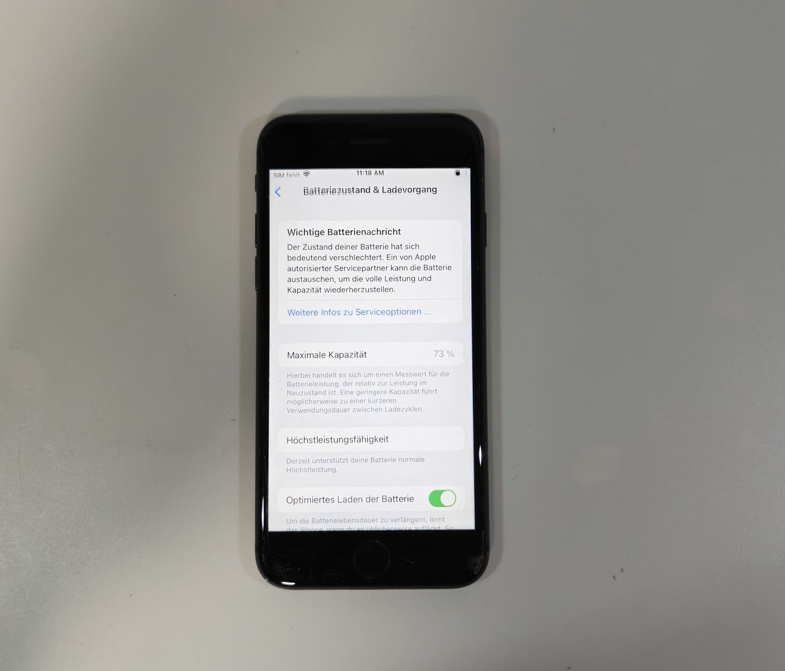 Apple Telefoni cellulari / Smartphones: iPhone 8 64GB Schwarz – Usato da Ehrendingen venduto da Rocky985 4