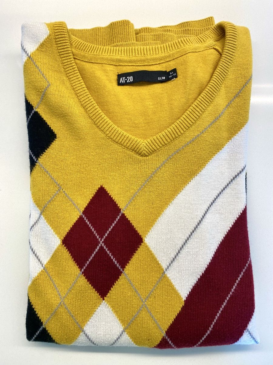 Maglioni & Felpe: Pullover Baumwolle Grösse S – Usato da Basel venduto da phidelitas