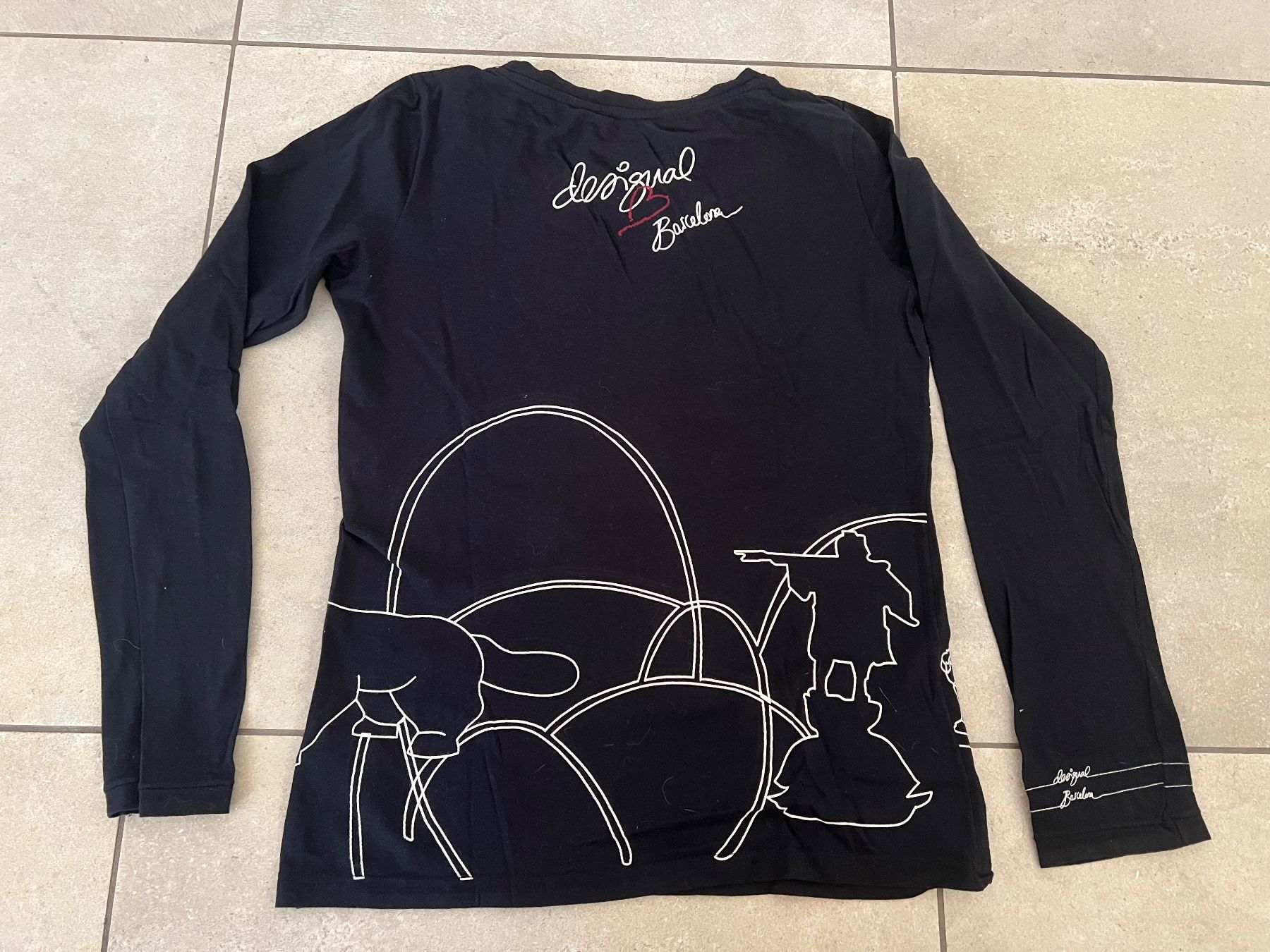 Desigual T-shirts: Desigual Gr. M – D'occasion à Münchenbuchsee par dani1113 4