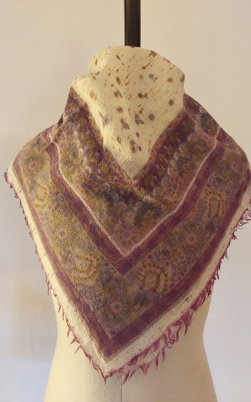 Foulard & Sciarpe: Schal Wolle quadratisch – Nuovo (secondo la descrizione) da Köniz venduto da scopello12