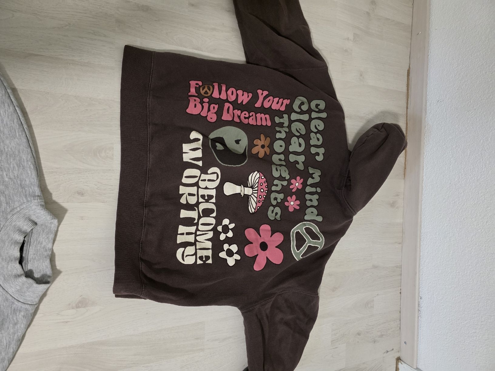 Lotti & Set di vestiti: 4 Mädchen-Hoodies, Gr.S – Usato da Schöftland venduto da Aktion56 3
