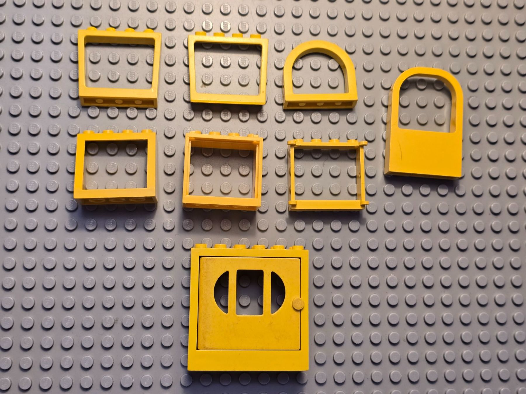 Lego Kit di costruzioni: Lego System Fenster in gelb – Usato da Basel venduto da Swi-7621