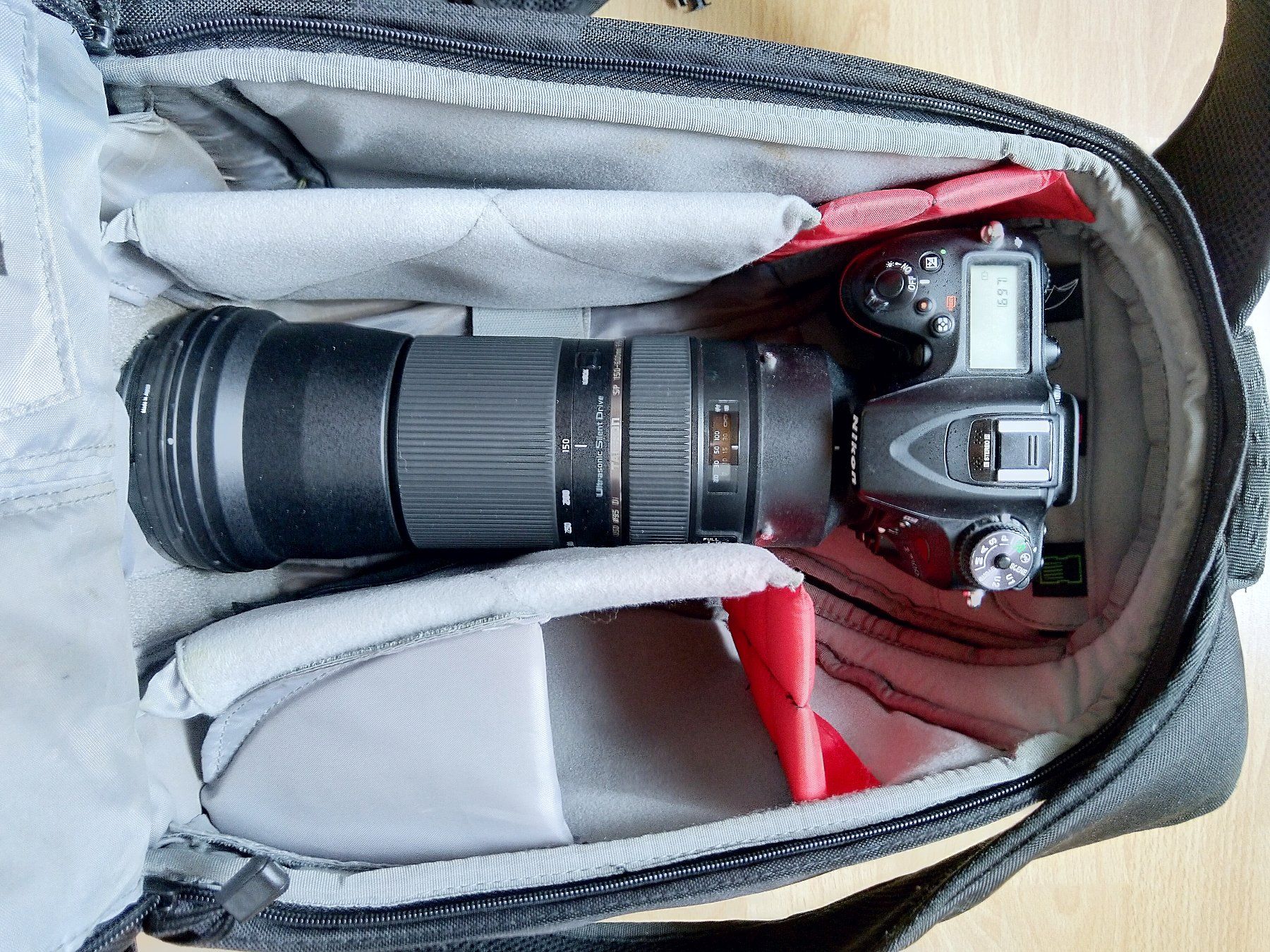 Hama Zaini: Fotorucksack HAMA Daytour 230 4-Side Loader Backpack – Usato da Romanshorn venduto da Stubsinator 6