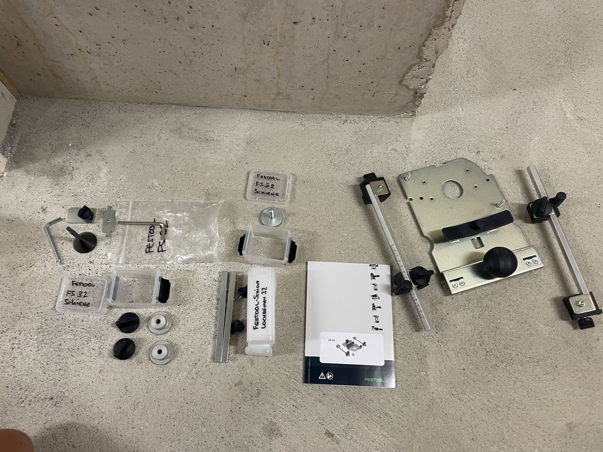Festool Tutti gli attrezzi: Festool LR 32 Lochreihen Set, komplett – Usato da Dällikon venduto da Marcofloro