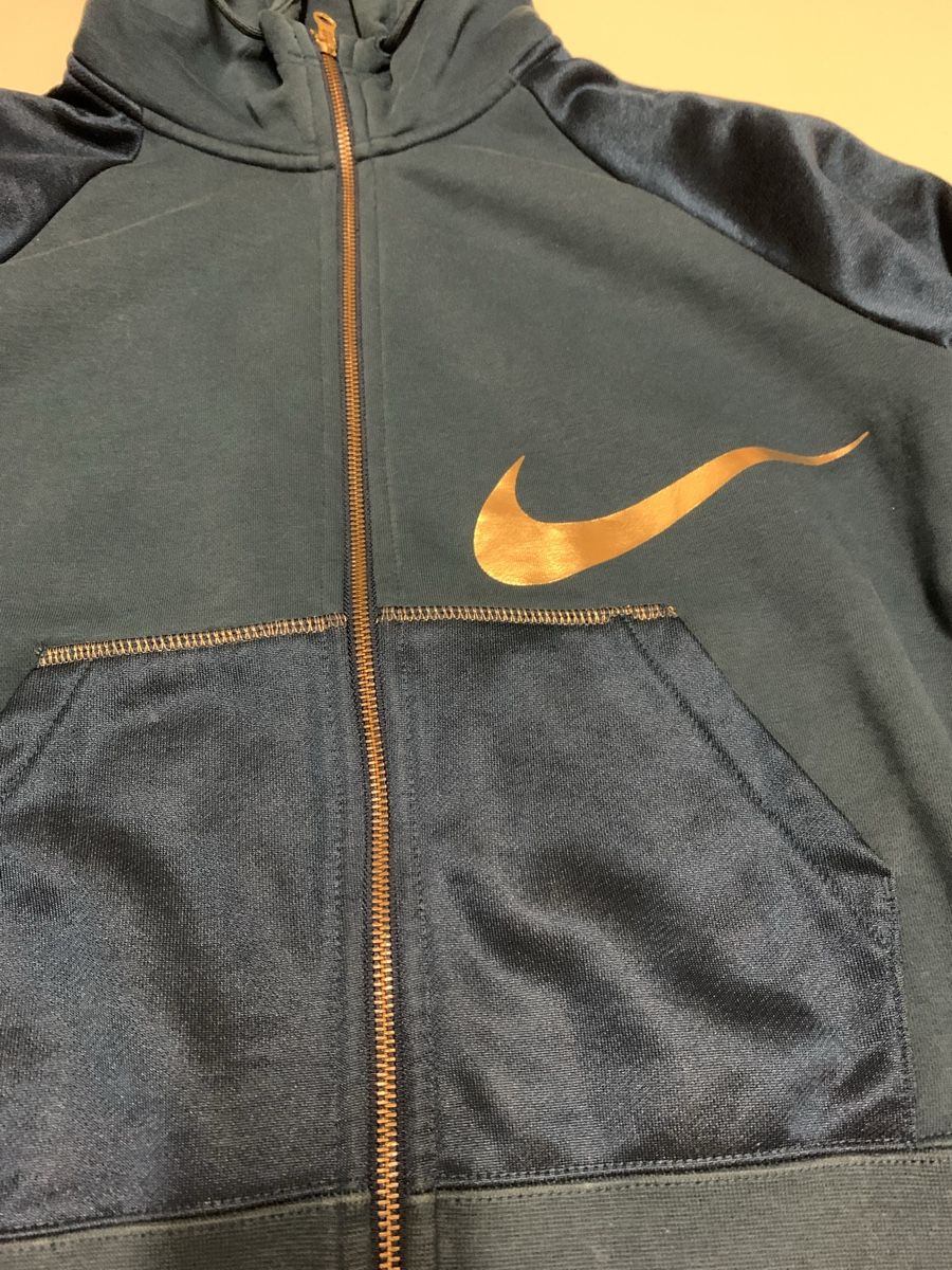 Nike Vestes: Jacke Nike  – D'occasion à Frauenfeld par maggia5 1