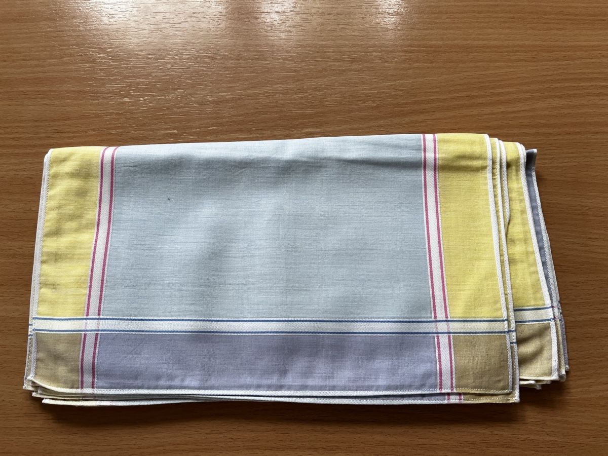 Altro in  Abbigliamento & Accessori: 26 Stk. neue verschiedene Taschentücher – Nuovo (secondo la descrizione) da Sirnach venduto da Gozogo 2